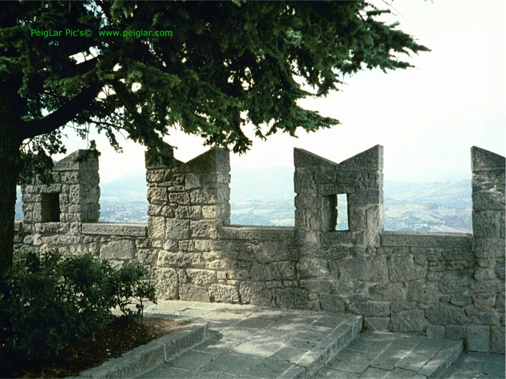 sanmarino 44399_10dt.jpg
